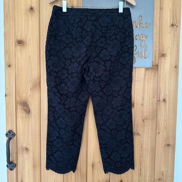 Talbots Size 8p Floral Lace Tailored Scalloped Hem Ankle Pant in Black - Picture 8 of 11